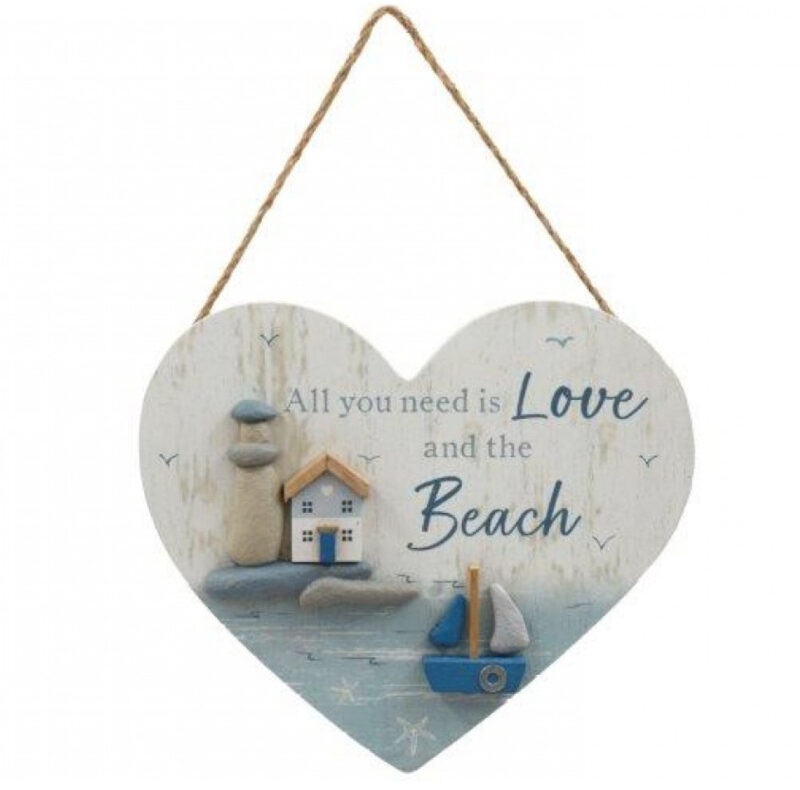 Wooden Heart Beach Hanger