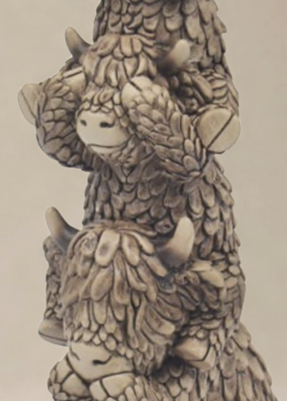 Trio Hughie Highland Cow Deco
