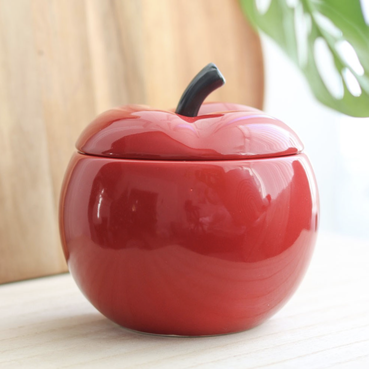 Red Apple Ceramic Oil Burner