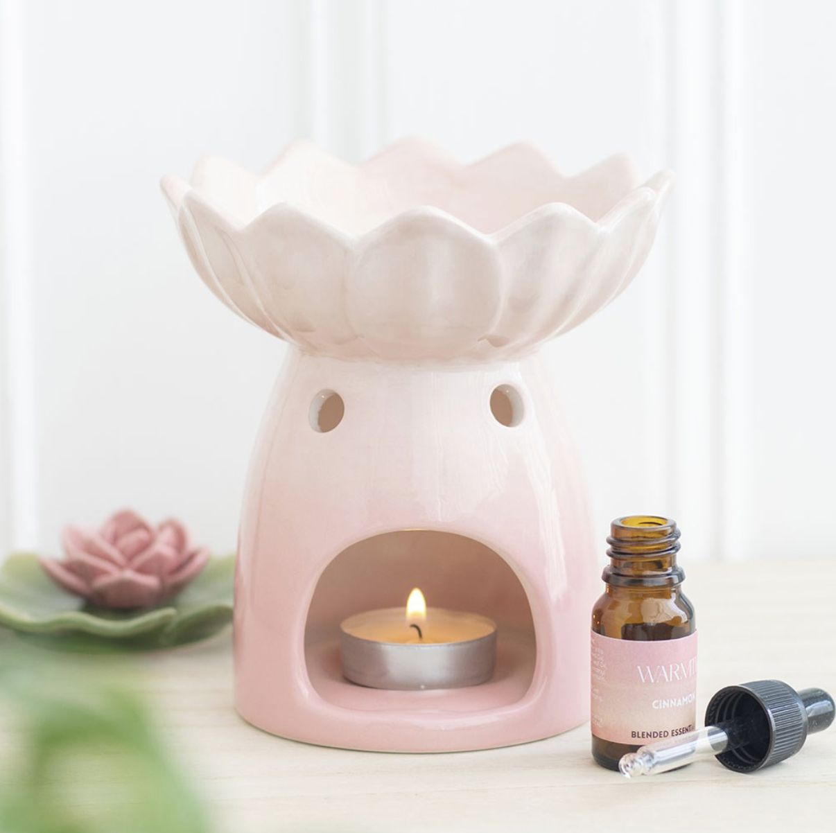 Lily Oil/Wax Warmer