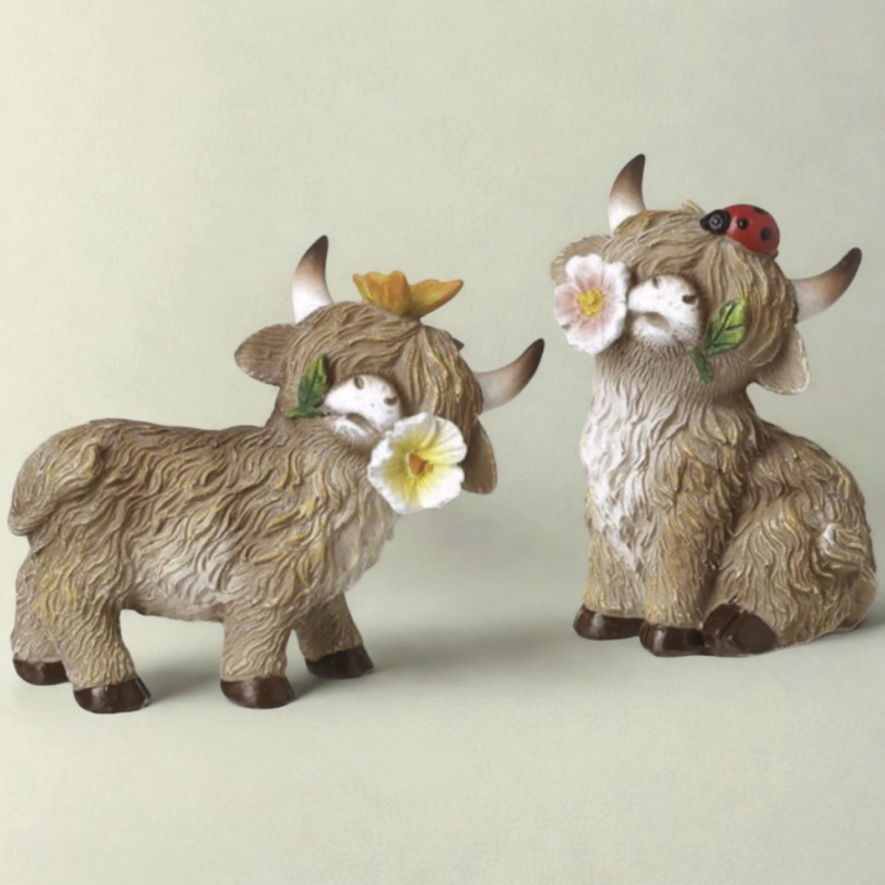 Resin Highland Cows With Flowers