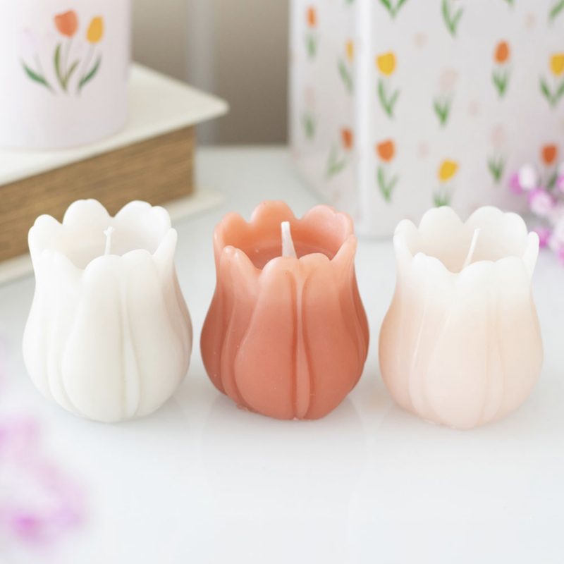 Set Of 3 Tulip Candles