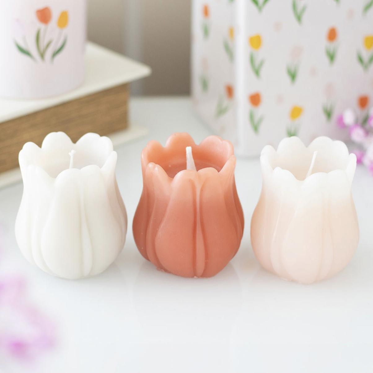 Set Of 3 Tulip Candles
